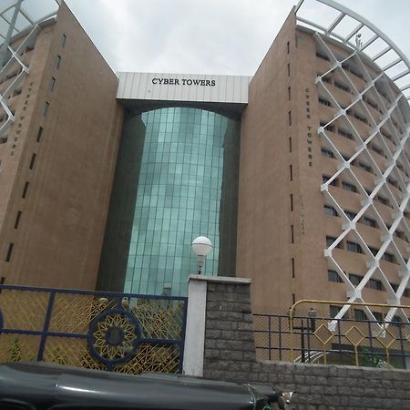 Hitech Shilparamam Guest House Hyderabad Ngoại thất bức ảnh